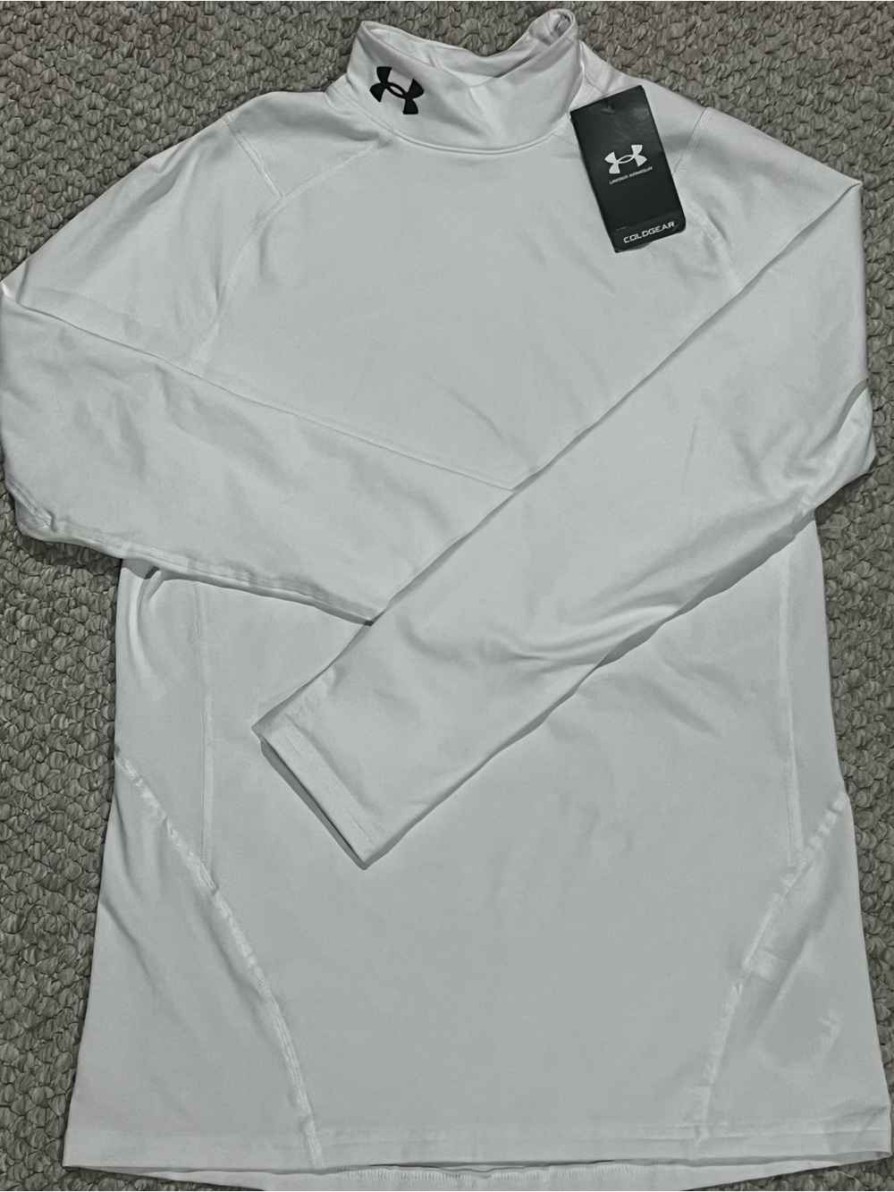 Under Armour Men’s White Long-Sleeve ColdGear Mock Neck Compression Top medium